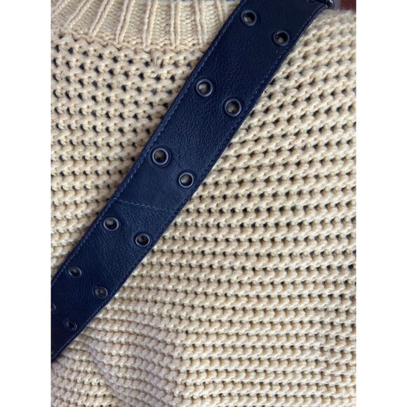 Free People Black Leather Crossbody Belt Bag - Convertible Hybrid Style - Picture 7 of 10